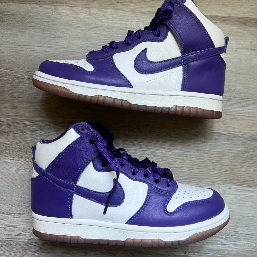 Nike Dunks
